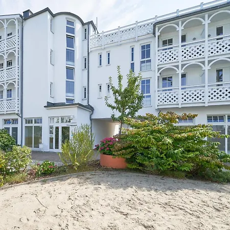 アパート 502, Seepark *