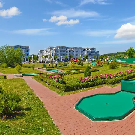 Apartment 502, Seepark *